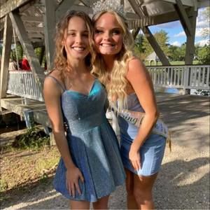 Meet your Posher, Emma